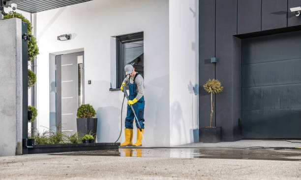 Best Driveway Pressure Washing  in Old Mystic, CT